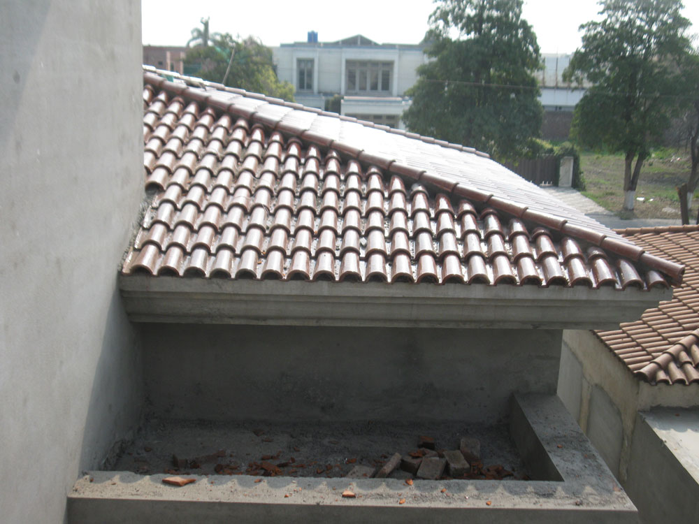Spanish Glazed Roof Tile 11"